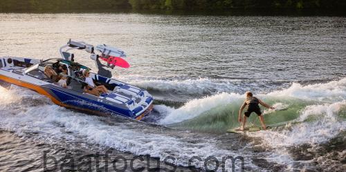 Malibu Wakesetter 23 MXZ Spesifikasjoner og anmeldelser